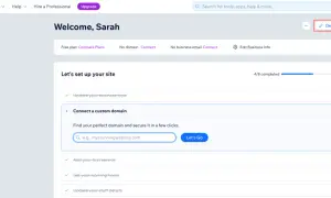Tableau de bord Wix pour Sarah, montrant les étapes de configuration du site, y compris la connexion d'un domaine. Un tuto Wix pour débuter.