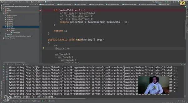 Un développeur écrit du code Java dans un IDE, le fichier "Rekursion.java" est ouvert, montrant une fonction récursive pour calculer une factorielle.